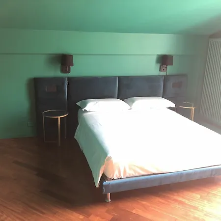 Garibaldi Hotel